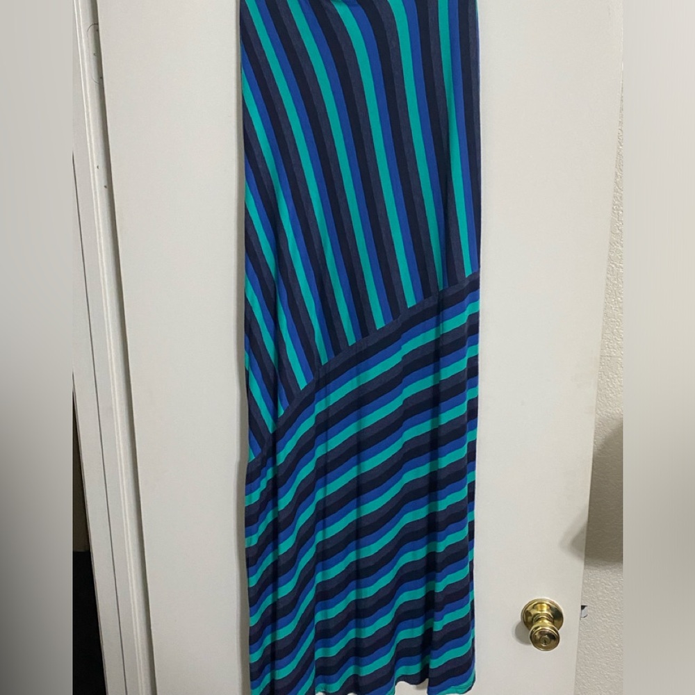 Matty M. Long maxi skirt. Size xl
